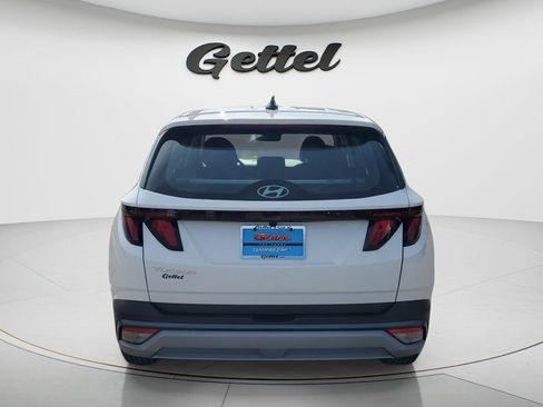 Certified 2026 Hyundai Tucson SE FWD image 6