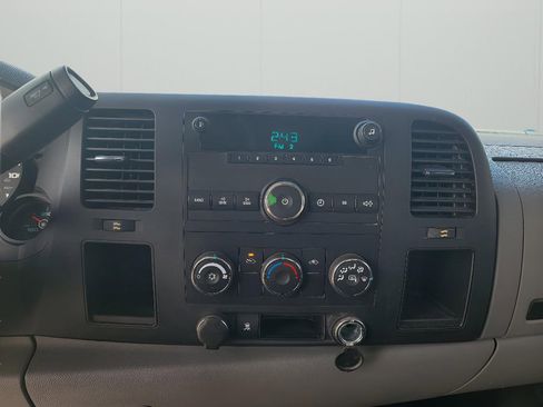 Used 2010 Chevrolet Silverado 1500 W/T image 14