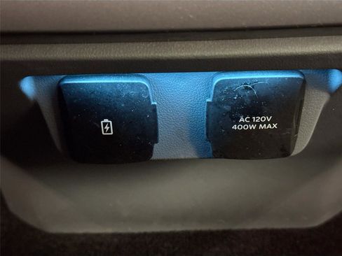 Used 2022 Ford F150 XLT w/ Equipment Group 302A High image 50