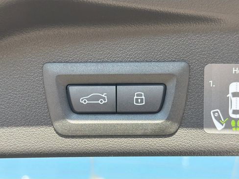 New 2026 BMW X5 xDrive40i w/ Parking Assistance Package image 12