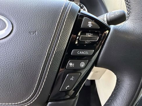 Used 2024 INFINITI QX80 Sensory image 23