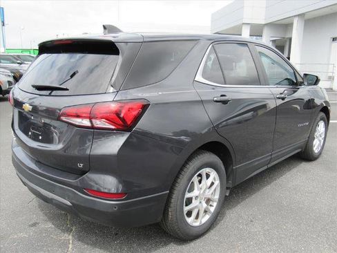 Used 2022 Chevrolet Equinox LT FWD image 5