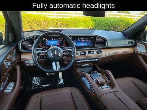 Used 2025 Mercedes-Benz GLS 450 4MATIC image 35