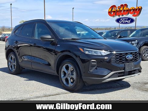 Used 2025 Ford Escape ST-Line AWD/4WD image 1