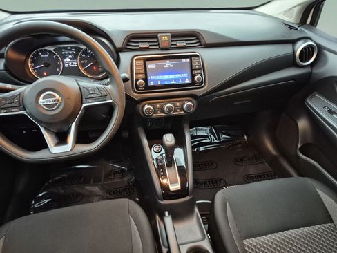 Used 2020 Nissan Versa S FWD image 14