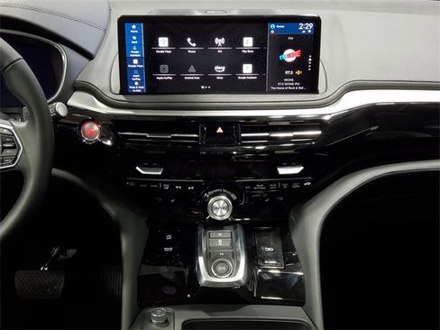New 2026 Acura MDX SH-AWD image 18