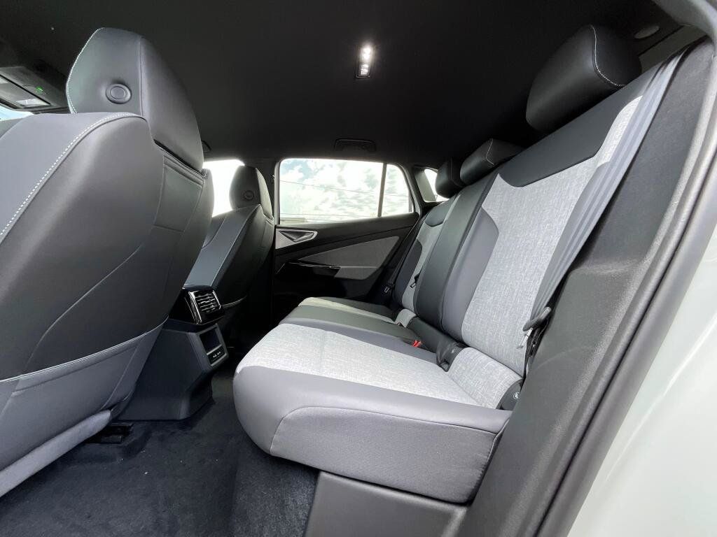 New 2026 Volkswagen ID.4 Pro AWD/4WD image 13
