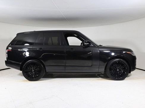 Used 2018 Land Rover Range Rover Supercharged image 6