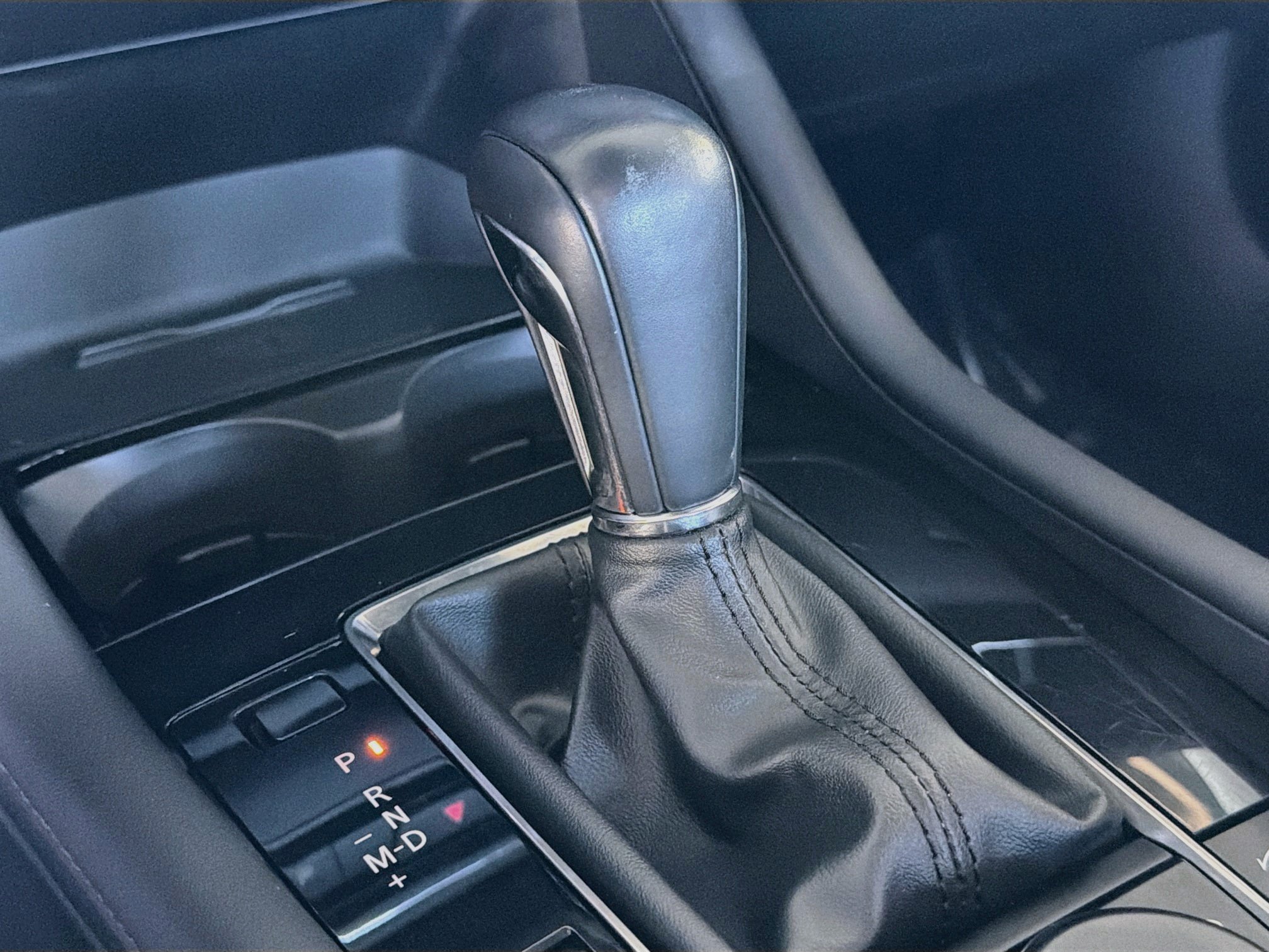 Used 2025 MAZDA MAZDA3 s AWD/4WD image 24