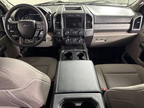 Certified 2022 Ford F250 XLT w/ XLT Premium Package AWD/4WD image 23