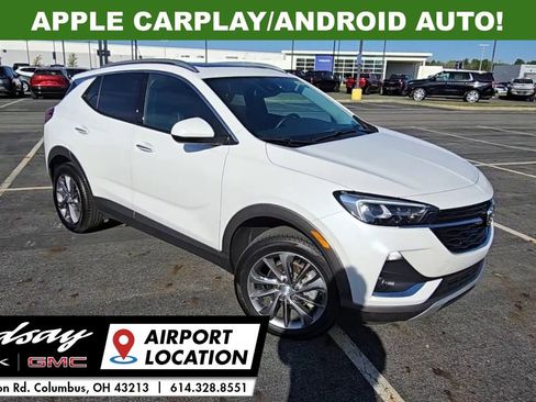Used 2023 Buick Encore GX Essence w/ Experience Buick Package image 2