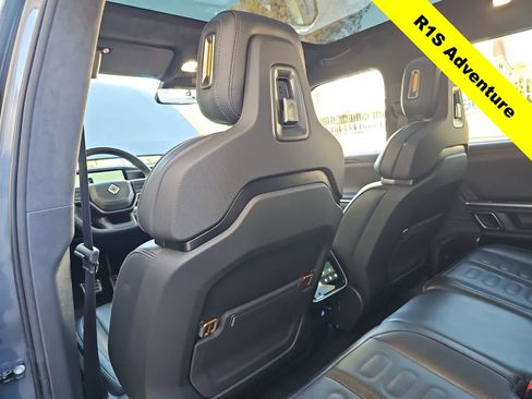 Used 2024 Rivian R1S Adventure AWD/4WD image 16