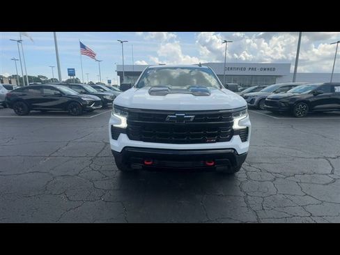 Used 2023 Chevrolet Silverado 1500 LT Trail Boss w/ LPO, Dark Essentials Package AWD/4WD image 3