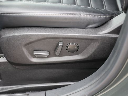 Certified 2022 Ford Edge SEL w/ Convenience Package image 20