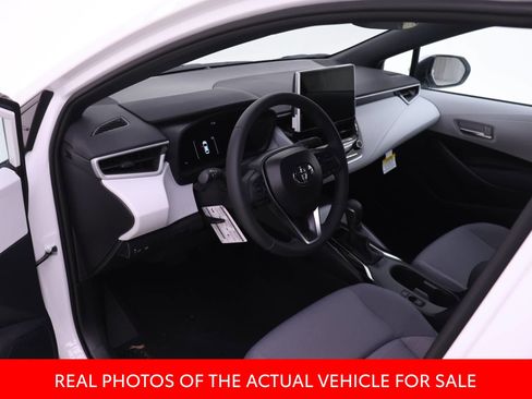 New 2026 Toyota Corolla SE FWD image 3