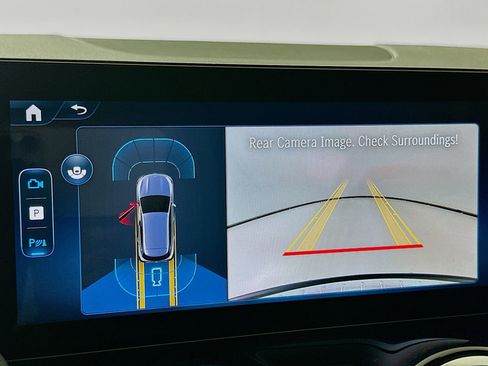 Used 2026 Mercedes-Benz GLA 35 AMG 4MATIC image 14