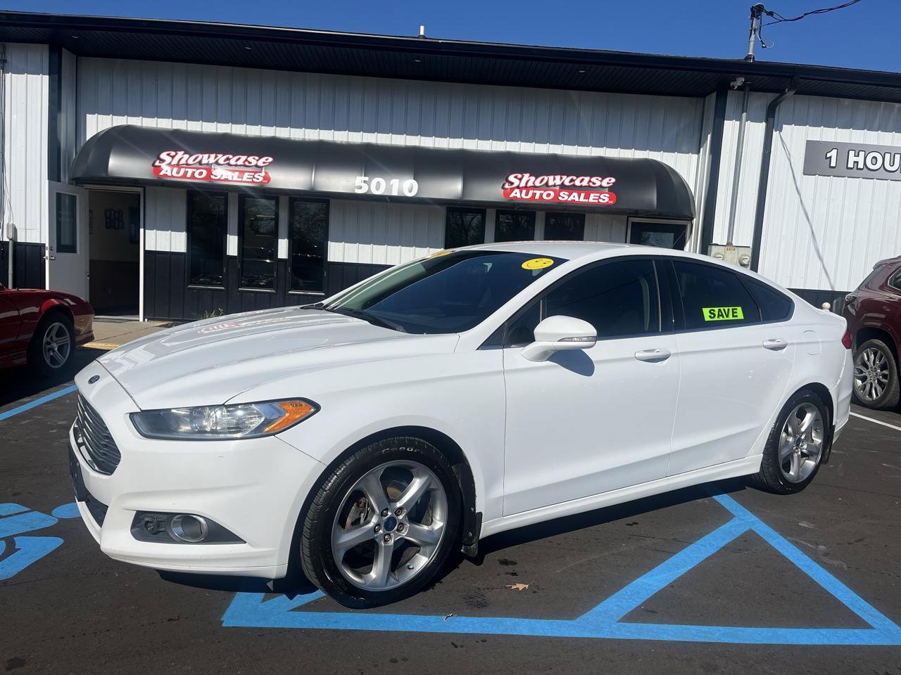 Used 2014 Ford Fusion SE w/ Equipment Group 201A FWD image 1