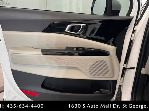 Used 2024 Kia Carnival SX FWD image 14