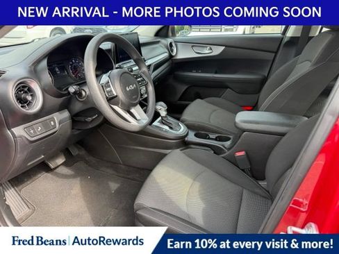 Used 2023 Kia Forte LXS w/ LXS Technology Package FWD image 10
