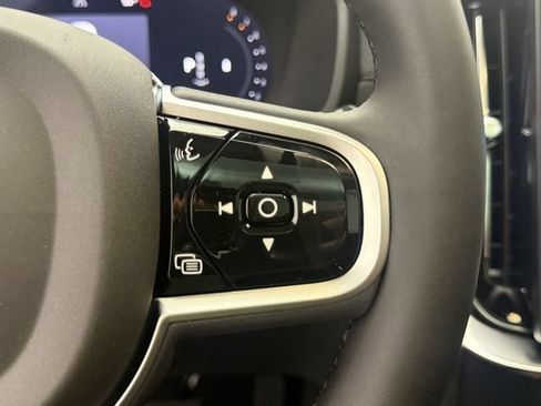 New 2026 Volvo XC90 B6 Core AWD/4WD image 15