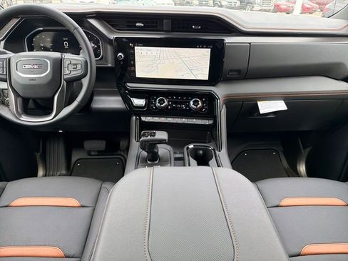 New 2026 GMC Sierra 1500 AT4 w/ AT4 Premium Package AWD/4WD image 9