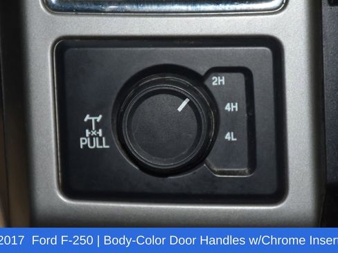 Used 2017 Ford F250 Lariat w/ Chrome Package image 23