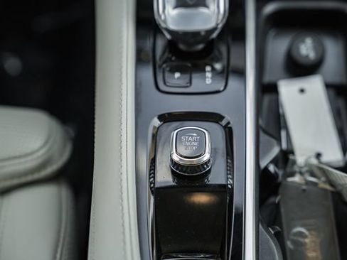 Certified 2023 Volvo XC90 T8 Ultimate w/ Lounge Package AWD/4WD image 25