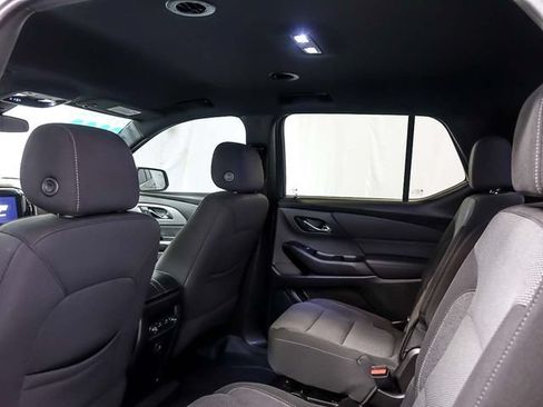 Certified 2023 Chevrolet Traverse LT FWD image 15