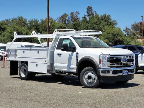 New 2025 Ford F550 2WD Regular Cab Super Duty image 1
