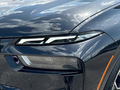 New 2027 BMW X7 M60i AWD/4WD image 9