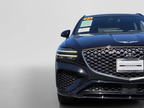 Used 2023 Genesis GV70 2.5T w/ Sport Prestige Package AWD/4WD image 10