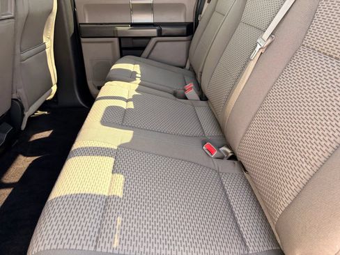 Used 2015 Ford F150 XLT w/ Equipment Group 302A Luxury AWD/4WD image 17