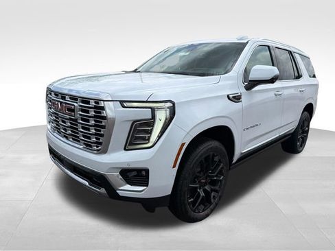 New 2026 GMC Yukon Denali w/ Denali Reserve Package AWD/4WD image 3
