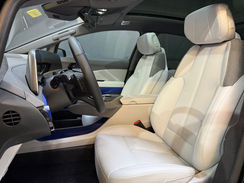 New 2026 Cadillac Optiq Sport 1 AWD/4WD image 24