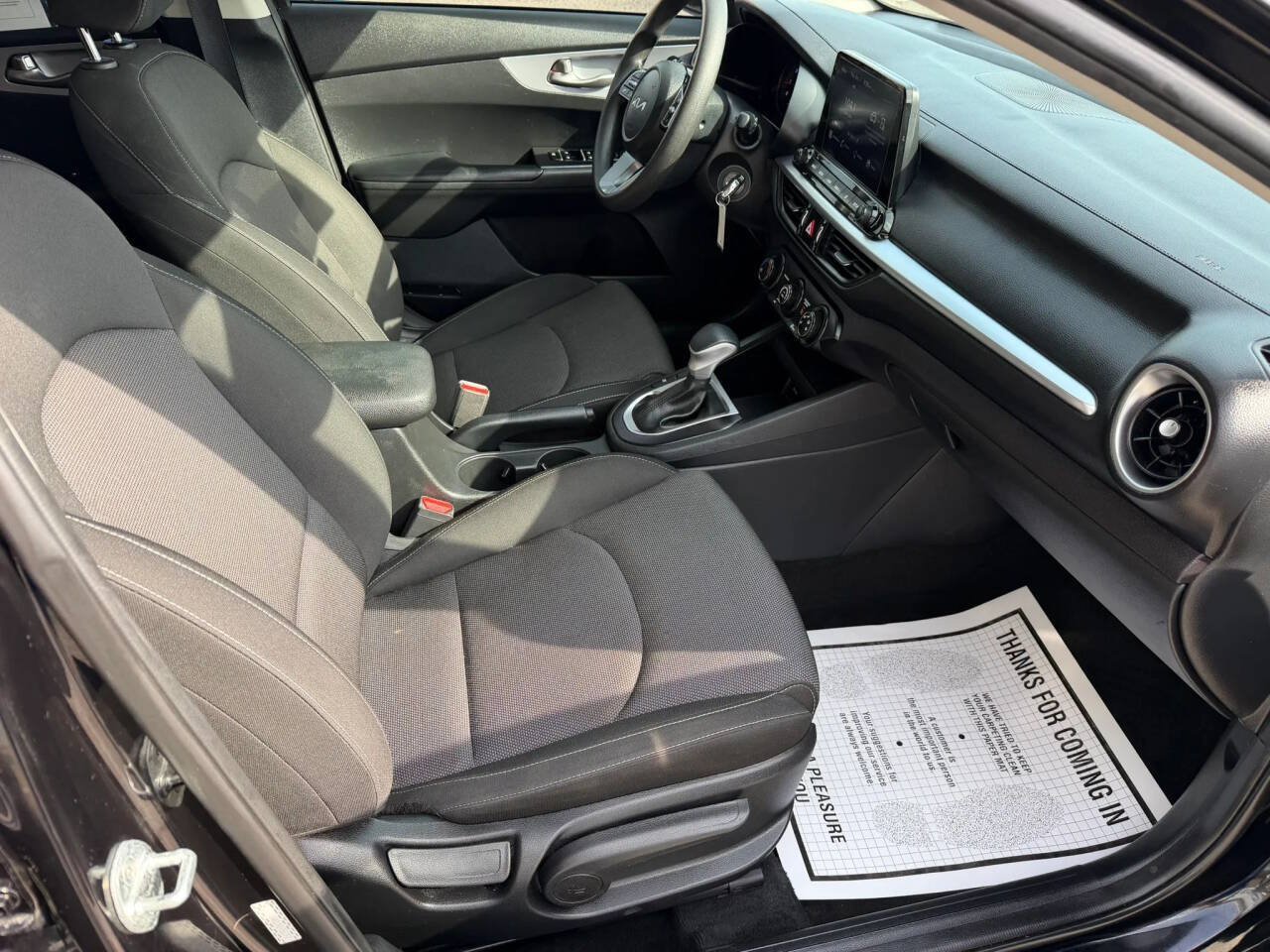 Used 2022 Kia Forte LXS FWD image 23