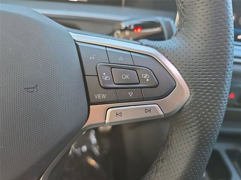 New 2026 Volkswagen Tiguan SE R-Line image 19