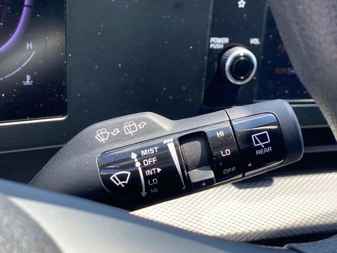 Used 2023 Kia Sportage LX image 20