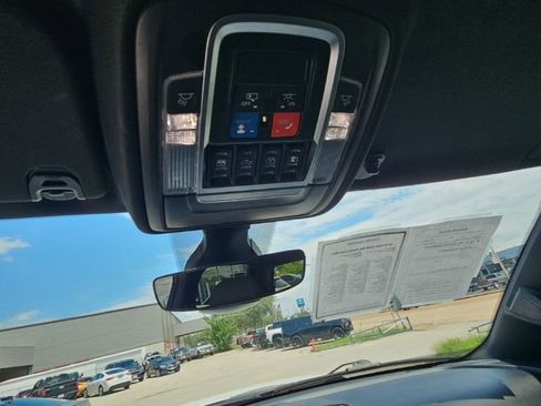 Used 2022 RAM 1500 Big Horn AWD/4WD image 24