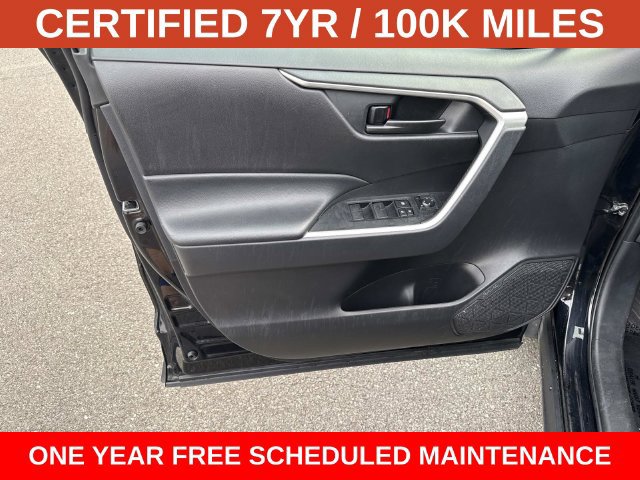 Used 2025 Toyota RAV4 LE FWD image 13
