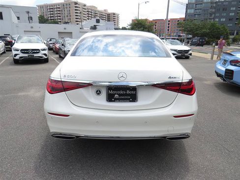 Certified 2023 Mercedes-Benz S 500 4MATIC image 3