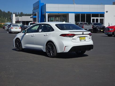 New 2026 Toyota Corolla XSE image 13