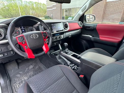 Used 2023 Toyota Tacoma SR5 image 21