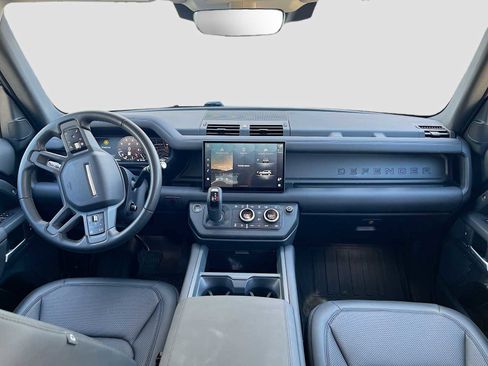 Used 2025 Land Rover Defender 110 S AWD/4WD image 9