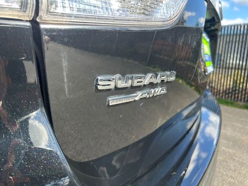 Used 2022 Subaru Forester Premium image 32