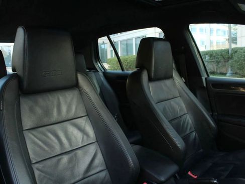 Used 2010 Volkswagen GTI 4-Door FWD image 26
