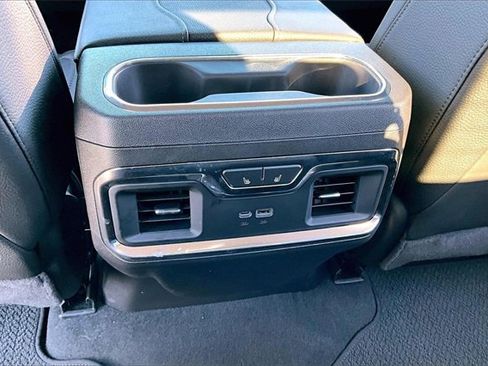 Used 2024 GMC Sierra 1500 Denali w/ Technology Package image 11