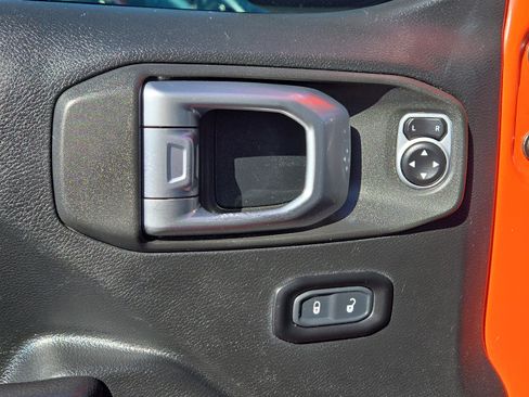 Used 2020 Jeep Wrangler Unlimited Sport S w/ Sun And Sound Package image 14