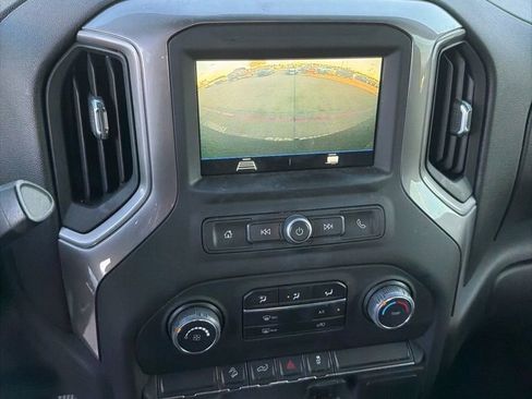 Used 2019 Chevrolet Silverado 1500 Custom Trail Boss w/ Custom Convenience Package image 3