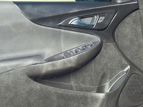 Used 2023 Chevrolet Malibu LT FWD image 12