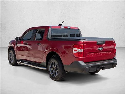 Used 2025 Ford Maverick XLT w/ Equipment Group 302A AWD/4WD image 7